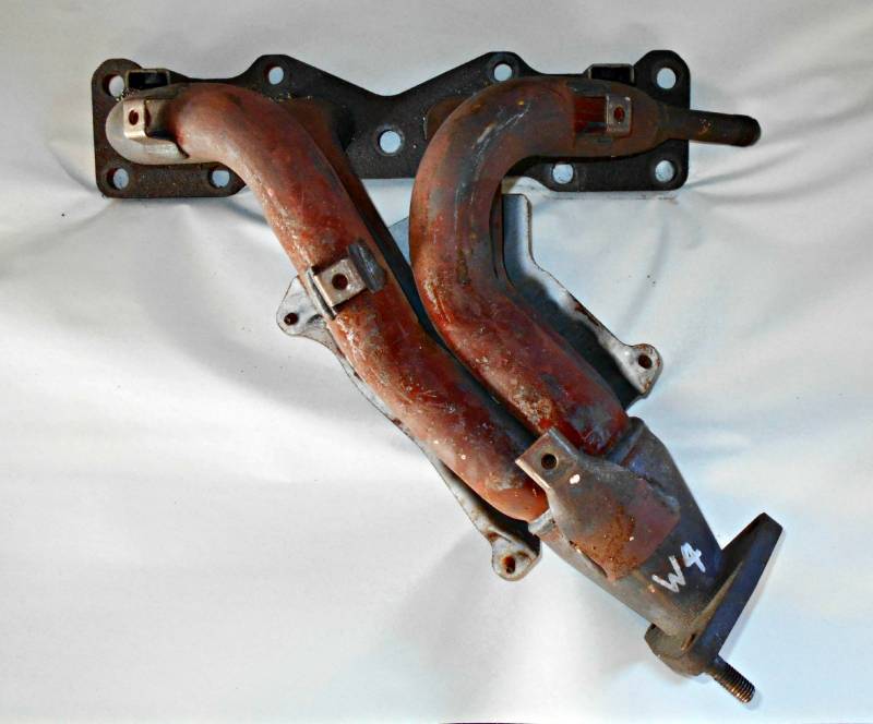 01-'05 Exhaust Manifold with Heat Shield and EGR Tube (Great upgrade