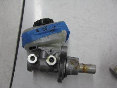06-11 Miata Brake Master Cylinder - Image 1