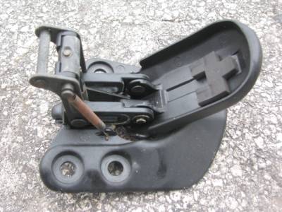 '90 - '05 Convertible Top Latch Driver Side - Image 2