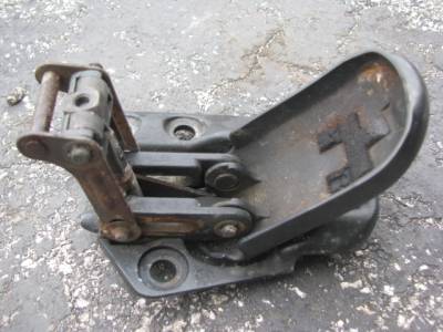 '90 - '05 Convertible Top Latch Driver Side - Image 5