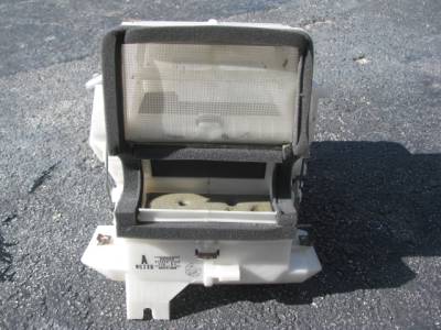'90-'97 Miata Heater Core with Housing - Image 1
