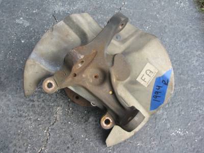 NA 1.8 Front Hub With Spindle '94 - '97 - Image 2